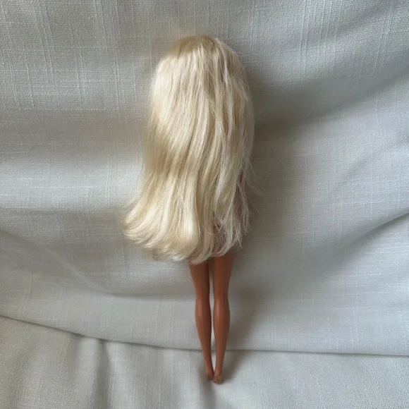 Hawaiian fun barbie - Picture 2 of 5